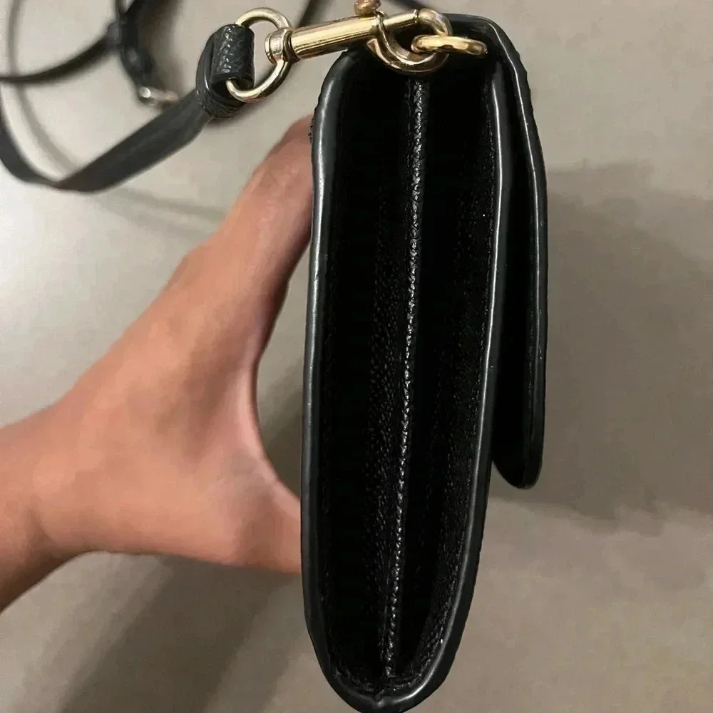 Coach Twist Lock
